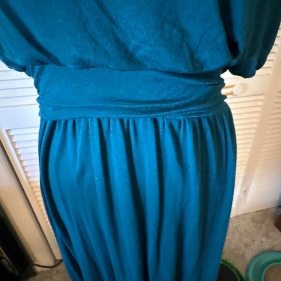 Womens Bella D Backless Tunic, size Medium, Teal, Sexy - Picture 4 of 7